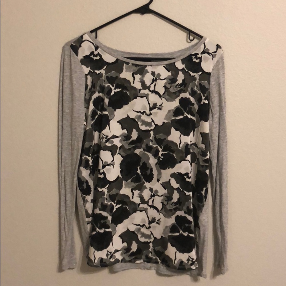 black and white long sleeve floral top